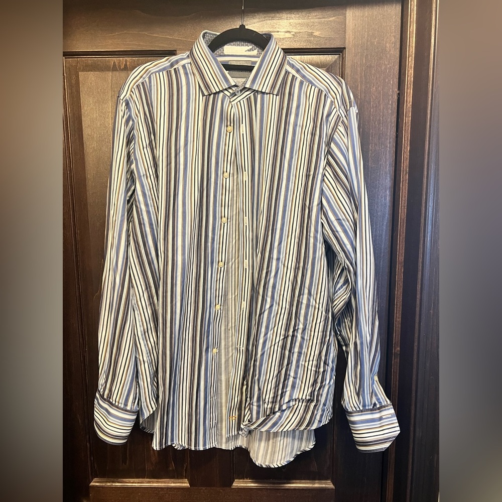 ❌SOLD❌ 
Thomas Dean Blue Striped Long Sleeve Button Shirt